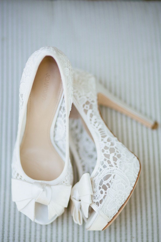 Những mẫu giày cưới đẹp lung linh cho cô dâu